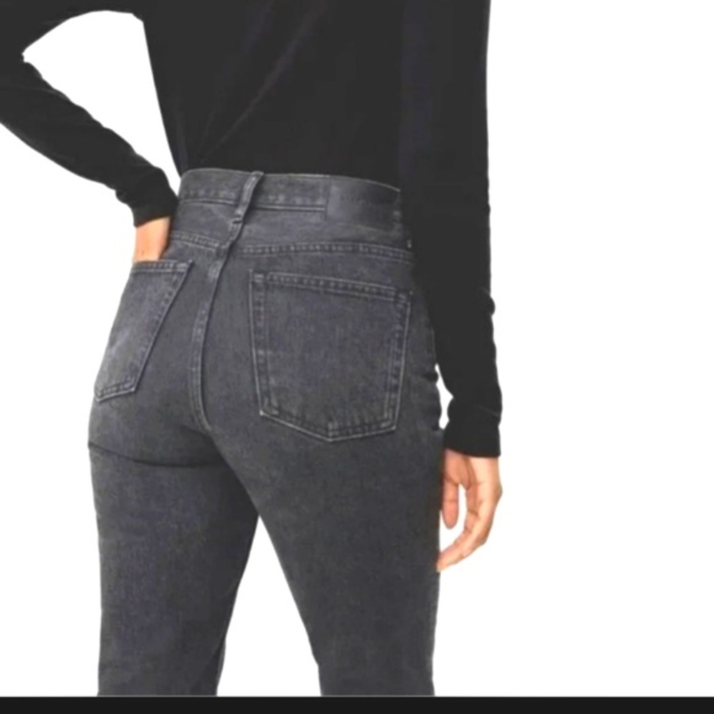 Everlane the Curvy Cheeky Jean